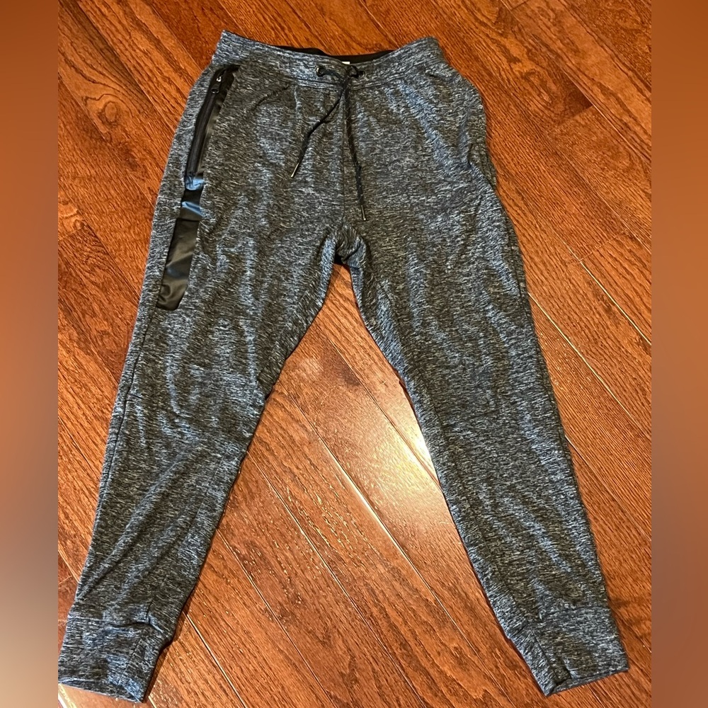 American Eagle Joggers